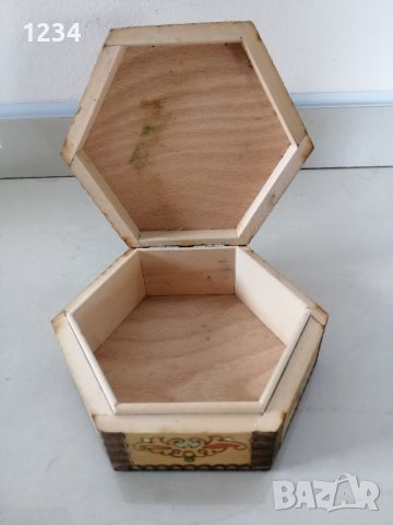 Шестоъгълна дървена кутия 12 см. , снимка 7 - Други стоки за дома - 36990975
