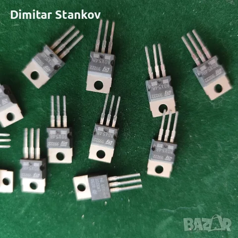 Силови транзистори ST BDX54B LM320T-15 стабилизатор на напрежение TO-220