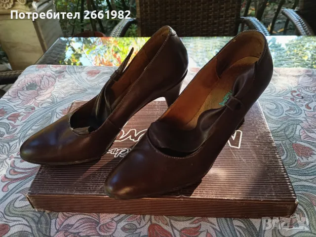 Кафяви обувки на ток , снимка 1