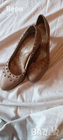 Дамски обувки и сандали, снимка 5 - Дамски ежедневни обувки - 40709685