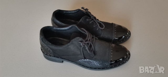 Дамски ежедневни черни обувки от естествена кожа и велур Lavorazione Artigiana - 39 номер, снимка 2 - Дамски ежедневни обувки - 32076921