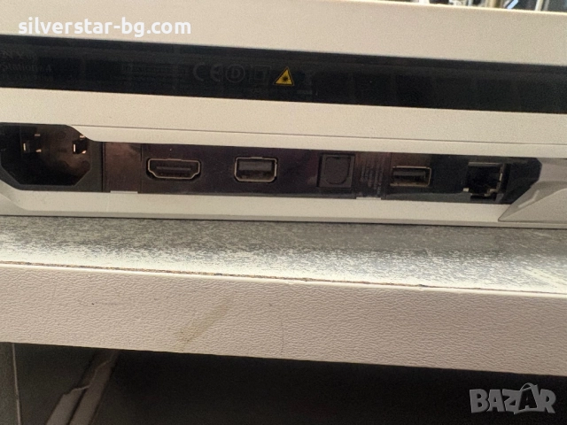 Плейстейшън Ps 4 pro комплект, снимка 4 - PlayStation конзоли - 52688588