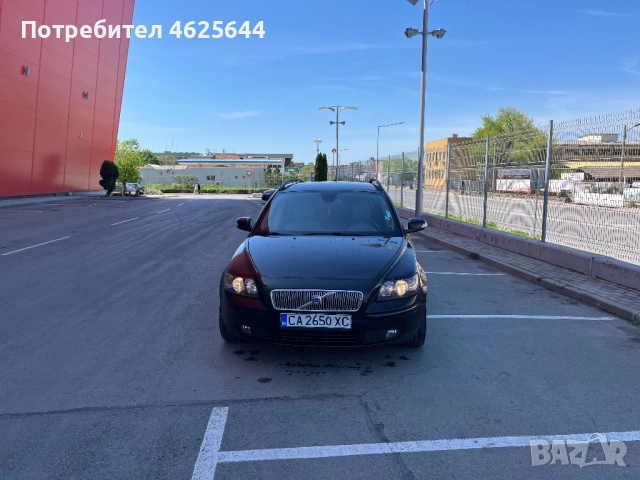Volvo V50 D5 2.4, снимка 2 - Автомобили и джипове - 52088578