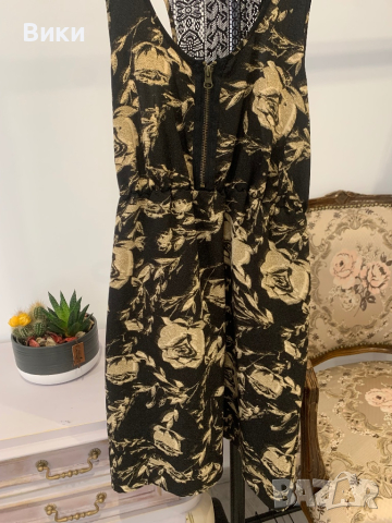 Красива рокля в размер S, снимка 12 - Рокли - 44779276