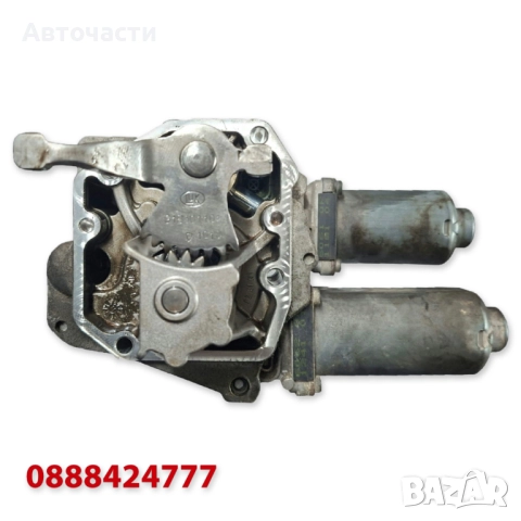 Актуатор/Избирач/Робот полуавтоматична скоростна кутия Opel 55562970 GM/LUK, снимка 2 - Части - 52509692