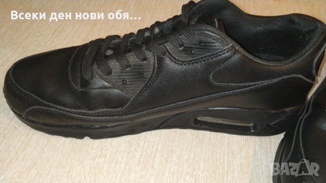 Спортни маратонки Nike Air Max - 44 номер, снимка 6 - Маратонки - 29537074