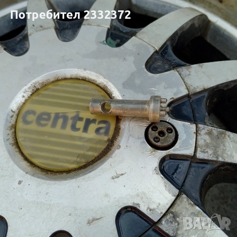 3 бр.  алуминиеви джанти за Форд ескорт, фокус и други модели , снимка 3 - Гуми и джанти - 51668954