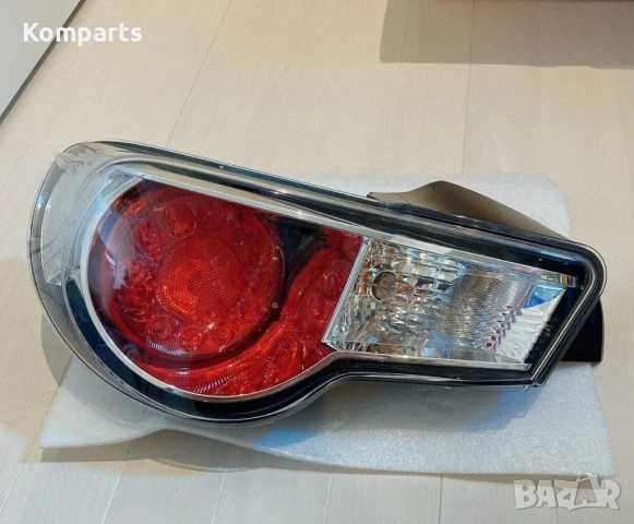 Оригинален десен Subaru BRZ/Scion FRS 220-60082