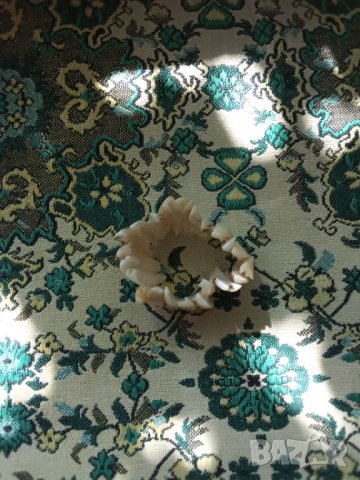 Гривна от седеф,седефена гривна,седефено бижу, снимка 2 - Гривни - 37193312