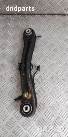 Носач Mercedes ML W166 2015г.(заден десен)	