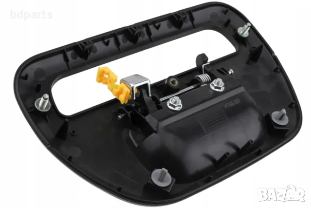 Дръжка за отваряне на багажник, Mitsubishi, L200 Triton, Черен, снимка 2 - Части - 56141718