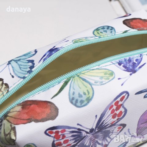 2448 Малка козметична чантичка Шарени пеперуди, снимка 3 - Портфейли, портмонета - 34381599