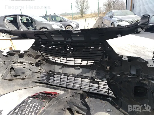 предна броня за Опел комбо, снимка 4 - Части - 47204314