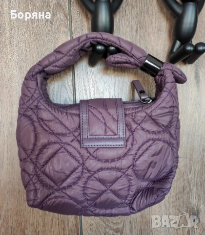 Tommy Hilfiger нова малка лилава капитонирана чанта, снимка 9 - Чанти - 52815878