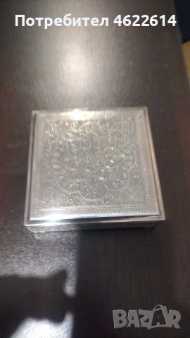 ГОЛЯМА СРЕБЪРНА КУТИЯ ЗА БИЖУТА 