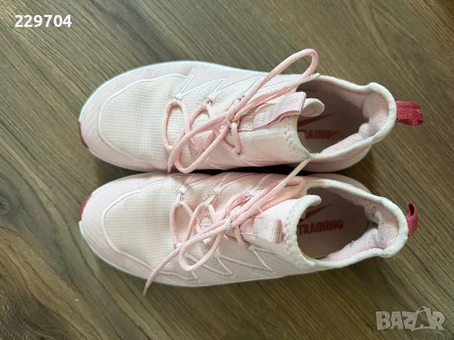 Дамски маратонки Nike free TR Ultra, снимка 4 - Маратонки - 56057476