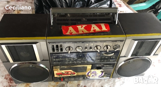 Радиокасетофон HITACHI TRK-9100 , снимка 2 - Радиокасетофони, транзистори - 51970022