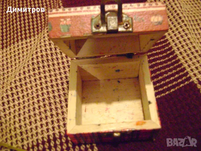 РЕТРО КУТИЙКА ОТ СССР , снимка 3 - Антикварни и старинни предмети - 50006200