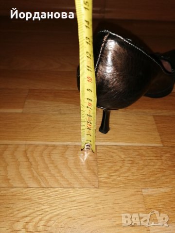 Обувки Momenti, снимка 11 - Дамски обувки на ток - 37933050