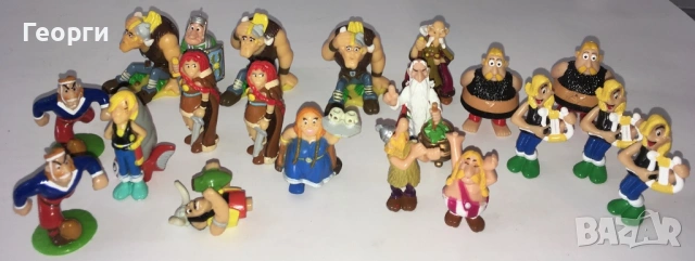 Лот фигурки от 2 серии: Asterix & The Romans (2000) и Asterix & The Vikings (2006) от Италия.