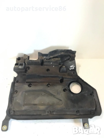 Капак на двигател за Nissan Almera Tino 2.2 Di (2003), снимка 2 - Части - 54345352