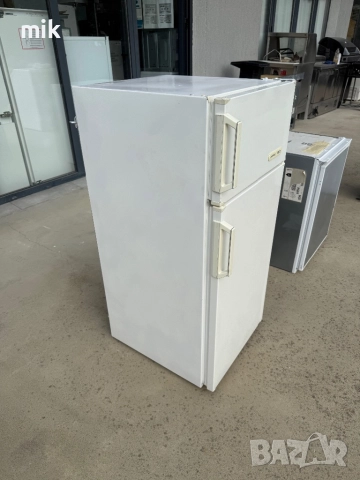 Хладилник с камера Привилег 110 см, снимка 4 - Хладилници - 51486609