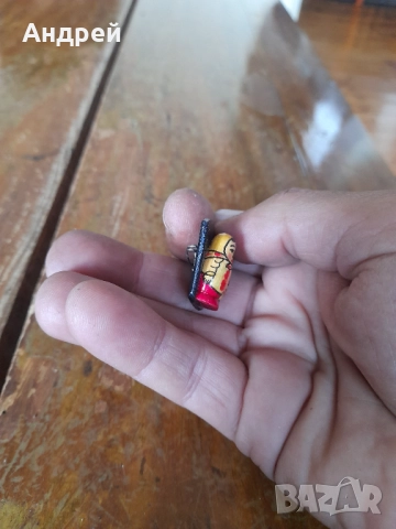 Стара брошка матрьошки, снимка 3 - Други ценни предмети - 51810757