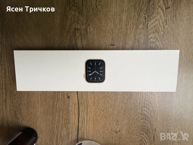 Apple Watch 6 40mm GPS rose gold, снимка 7 - Смарт часовници - 56453905