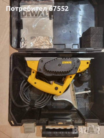 Ренде DeWalt DW680. В перфектно състояние. 85€ (цената е крайна!)