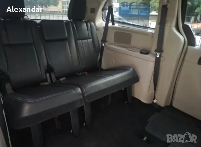 Автомобил Lancia Voyager, снимка 8 - Автомобили и джипове - 49175513