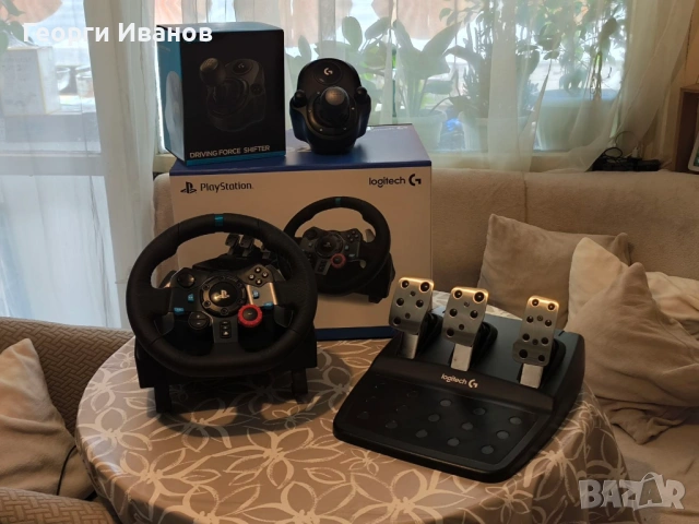 Logitech G29 волан рейсинг симулатор със скоростен лост