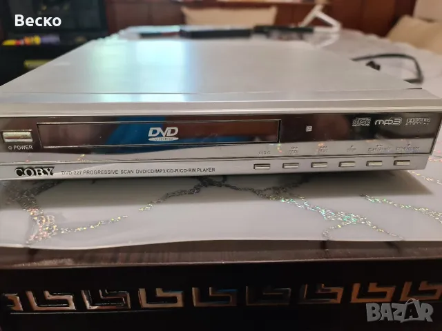 Диск плеър Coby 