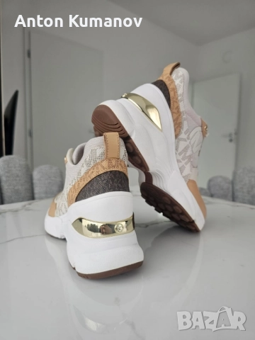 Оригинални дамски маратонки Michael Kors Описание: Оригинални дамски маратонки Michael Kors., снимка 6 - Маратонки - 51996579