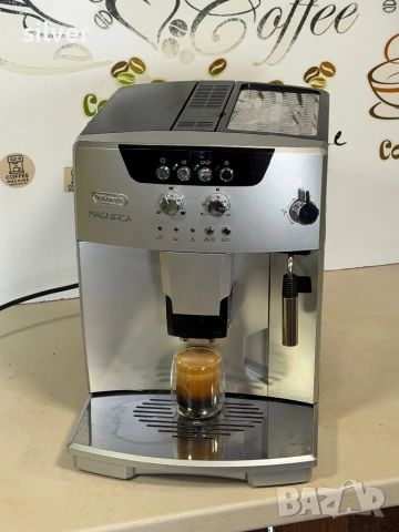Кафемашина кафе автомат delonghi magnifica с гаранция, снимка 5 - Кафемашини - 53941703