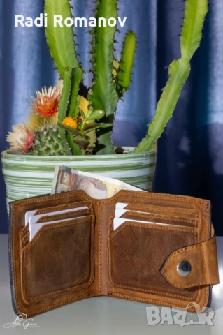 Ръчно изработен мъжки кожен портфейл , снимка 2 - Портфейли, портмонета - 51926035