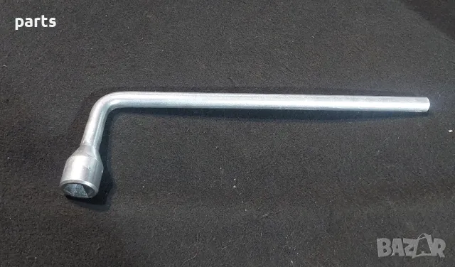 Ключ за Джанти Мерцедес 17 (2) - 1205810246, снимка 2 - Части - 48721758