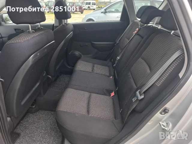 Хюндай i30,1.6 Бензин, снимка 11 - Автомобили и джипове - 54164285