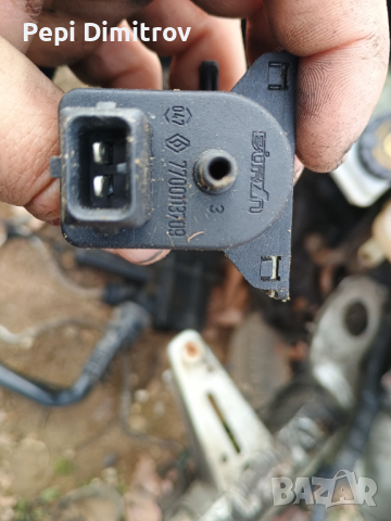 Вакуум клапан за Renault 1.9 DCI 7700113709, снимка 3 - Части - 44555224