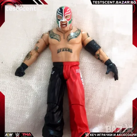 Екшън фигура WWE Rey Mysterio Рей Мистерио 2008 Black & red Jakks Pacific USA Rare figure играчка, снимка 1 - Колекции - 48447602