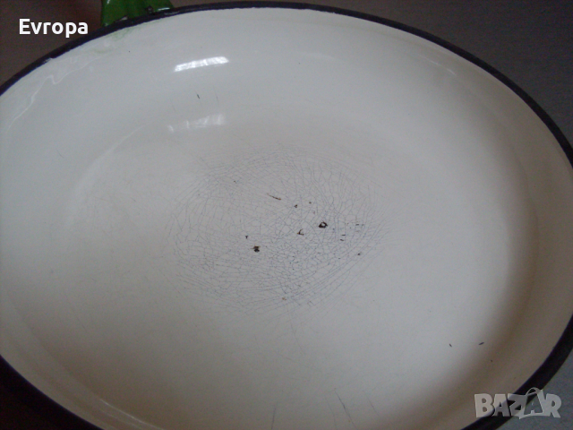 Емайлиран тиган- 24см., снимка 3 - Съдове за готвене - 44651302