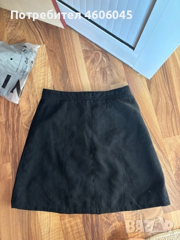 Черна пола 🖤✨, снимка 3 - Поли - 51856162