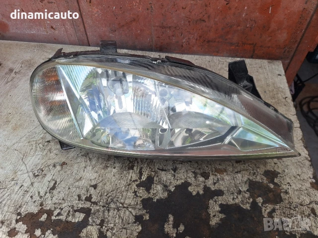 Десен фар за Renault Megan 2001г.