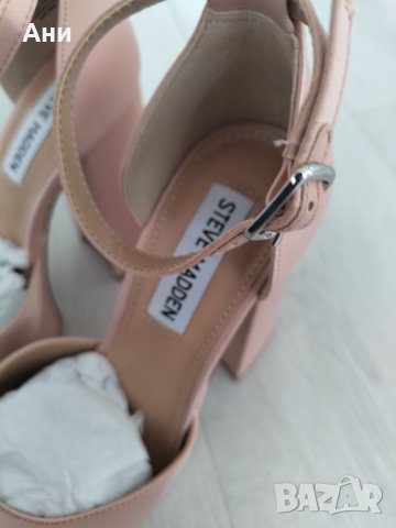 Сандали Steve Madden , снимка 2 - Дамски елегантни обувки - 40697215