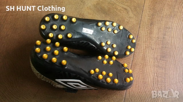 UMBRO Football Boots Kids Размер EUR 31,5 детски бутонки с лепка 5-14-S, снимка 11 - Футбол - 52250489