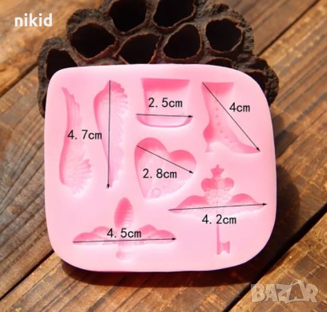Крила пчела ключ бомбе шапка сърце ботуш силиконов молд форма фондан шоколад смола гипс , снимка 2 - Форми - 31229232