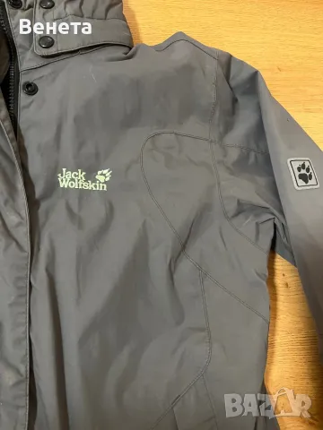 Дамско зимно яке Jack Wolfskin. Размер М., снимка 4 - Якета - 49316520