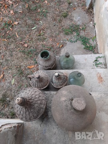 Стари дамаджани, снимка 2 - Буркани, бутилки и капачки - 42849970