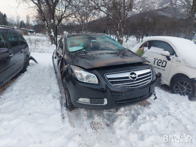 Opel Insignia 2.0 T на части, снимка 2 - Автомобили и джипове - 39641531