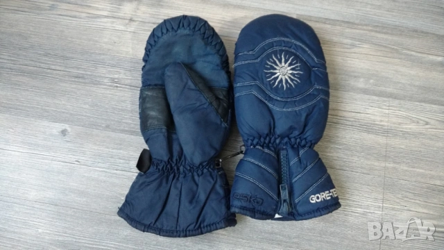 Ски и сноуборд ръкавици предимно Gore-Tex на най-добрите марки, снимка 13 - Зимни спортове - 22855231