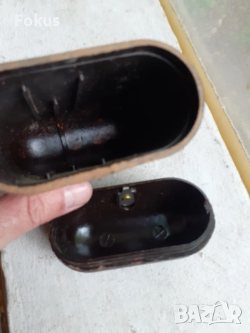 Стара бакелитена кутия от военна аптечка кафява, снимка 5 - Антикварни и старинни предмети - 53378094